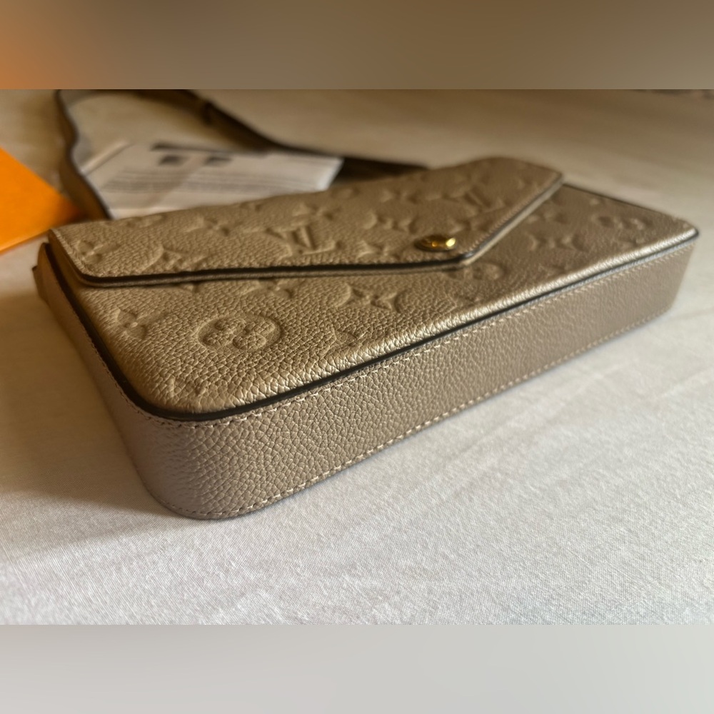 Louis Vuitton Pochette Félicie Turtledove - Picture 5 of 15